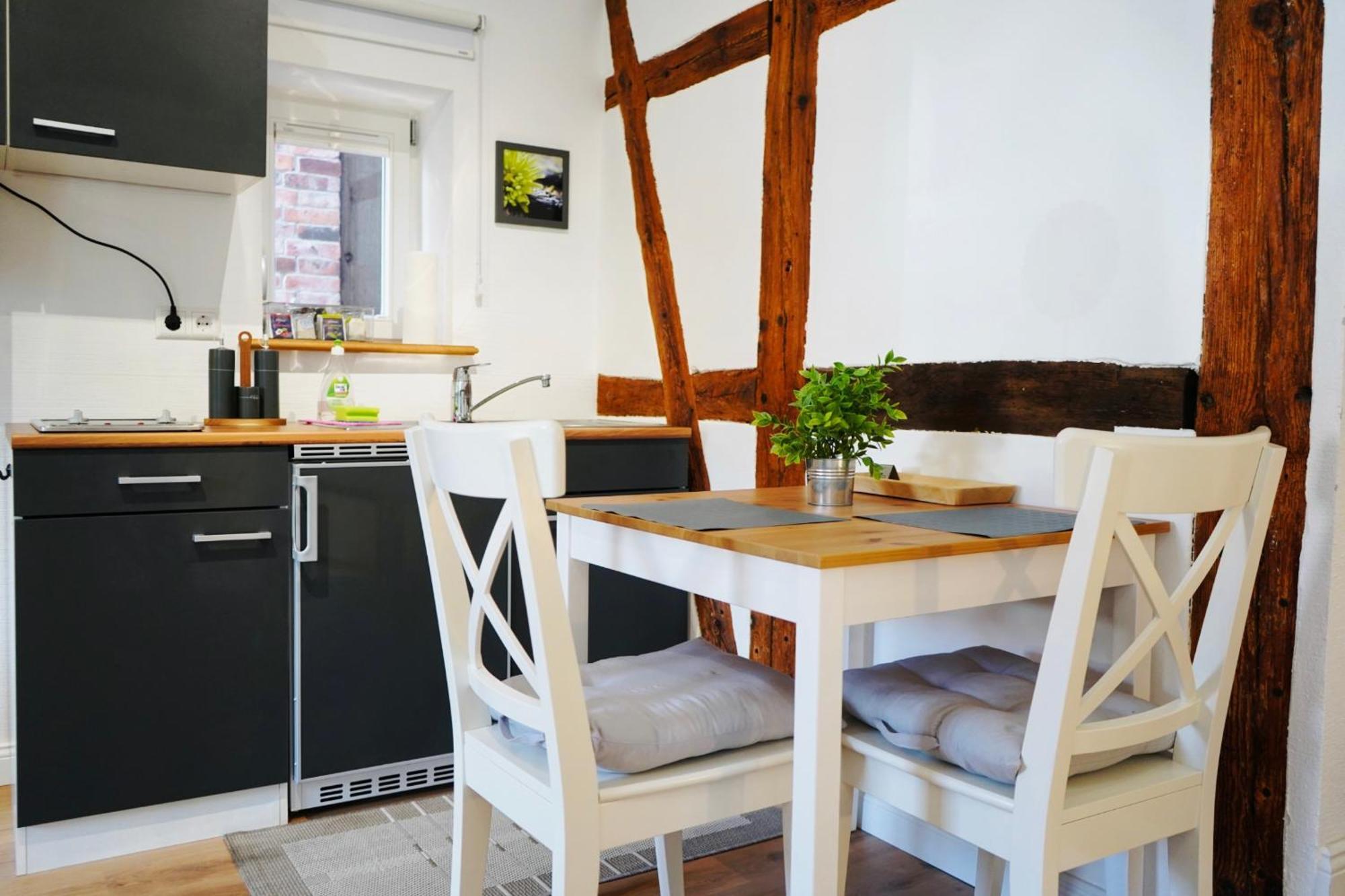Altstadt Apartment II - Terrasse- Waschmaschine- Parkplatz Волфсбург Екстериор снимка